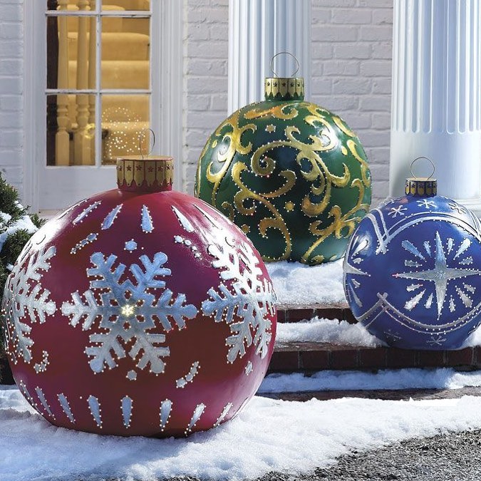 50 Fantastic Outdoor Christmas Decorations for a Sparkling Christmas