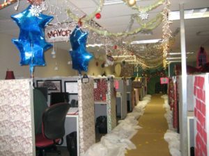 60 Gorgeous Office Christmas Decorating Ideas