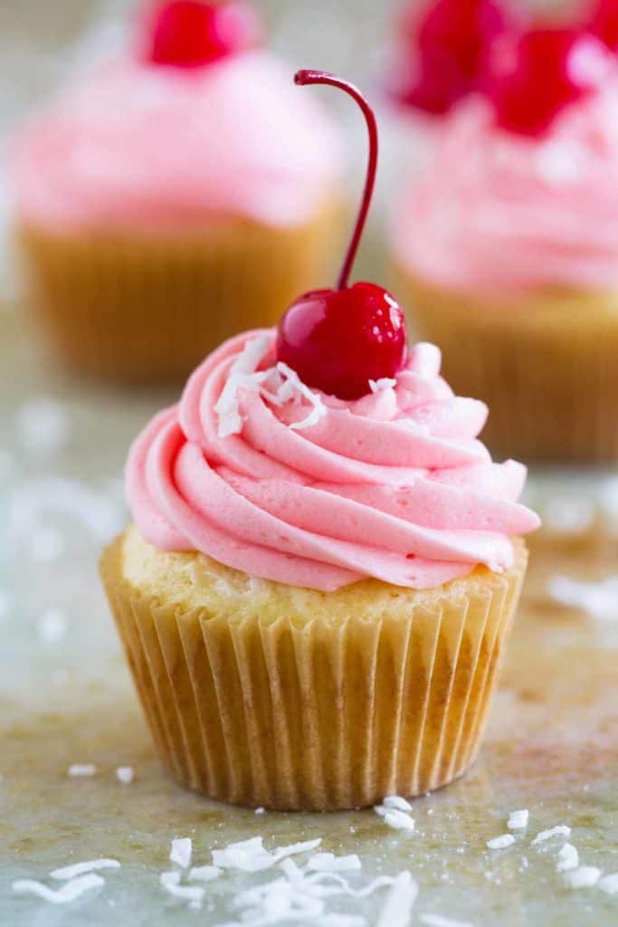 35+ Valentine’s Day cupcake recipes that are sweet, delicious and