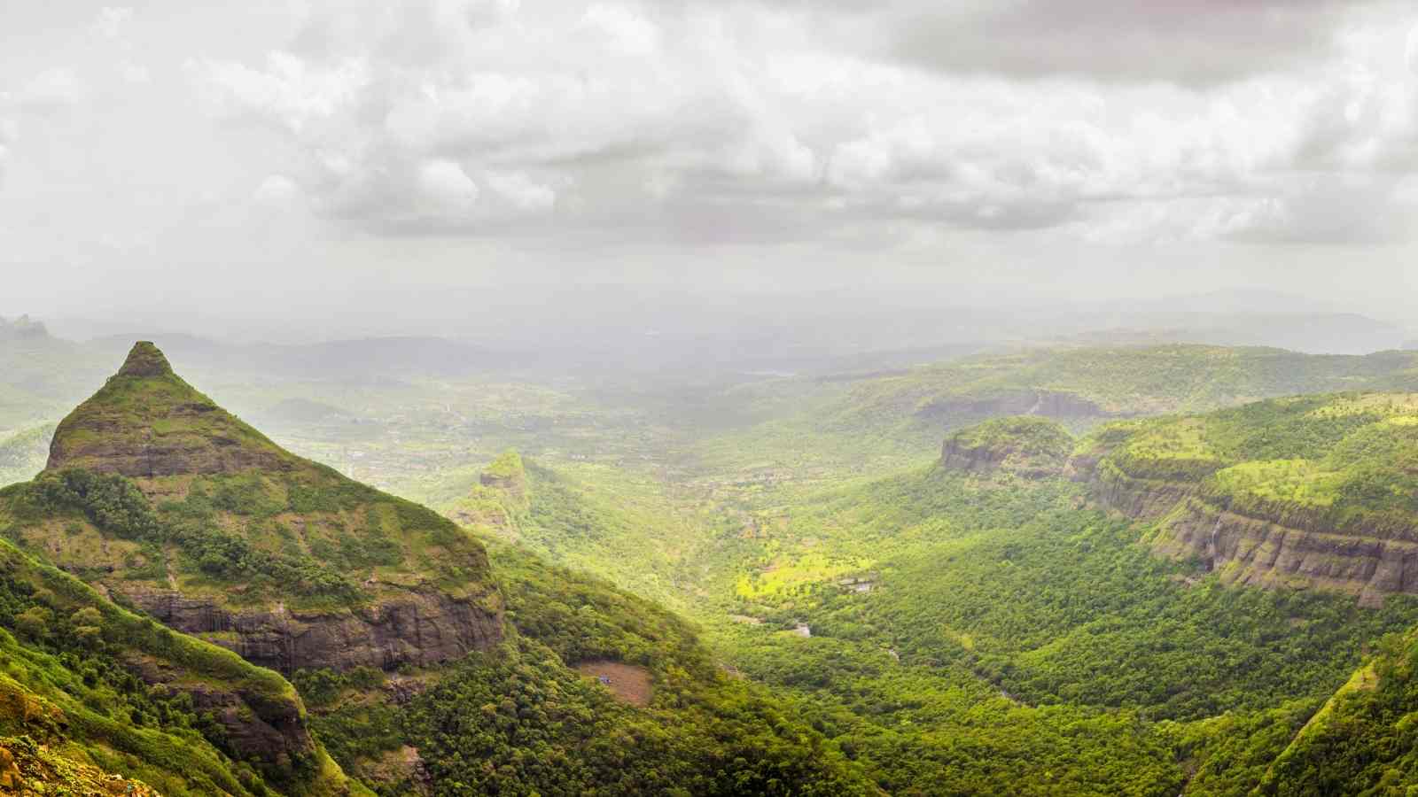 Lonavala in Mumbai - Top Trekking Destination In West India